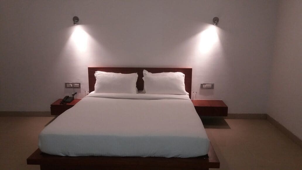 Hotel Tania Searock Даман Екстер'єр фото